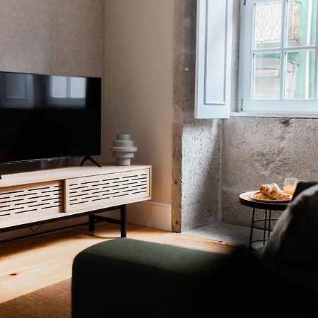 Almada 1.3 By Lovelystay Porto Buitenkant foto